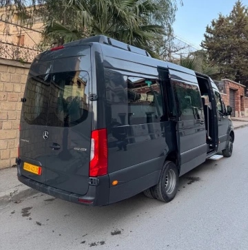Mercedes Sprinter Surélevé chassis long vip 24 places 2022